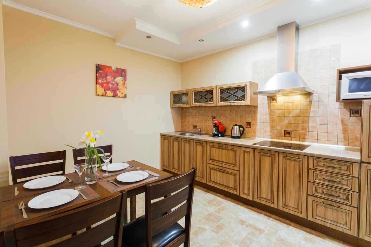 Apartment In Complex Korona On Knyazhyi Zaton 21 เคียฟ ภายนอก รูปภาพ
