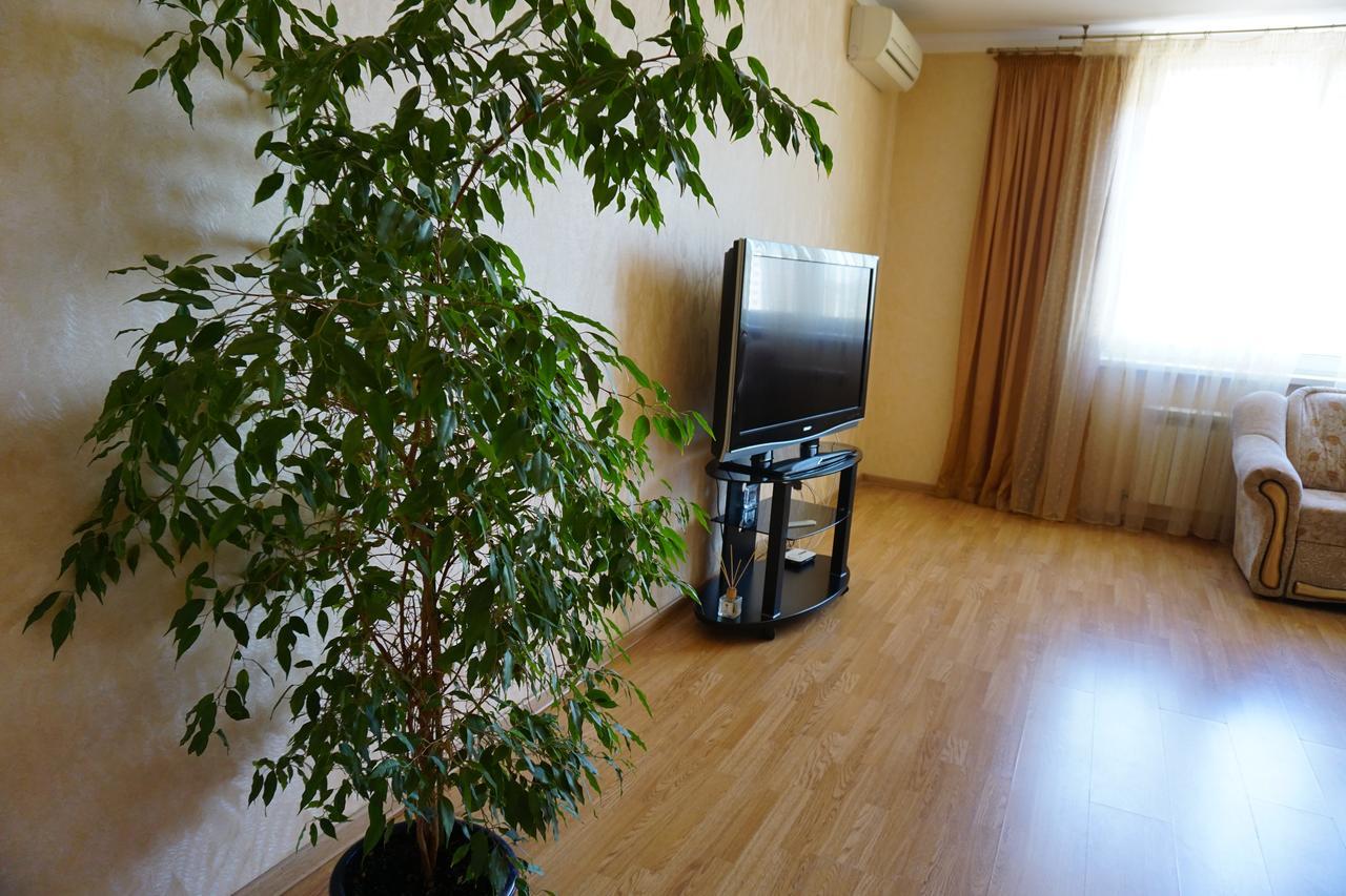 Apartment In Complex Korona On Knyazhyi Zaton 21 เคียฟ ภายนอก รูปภาพ